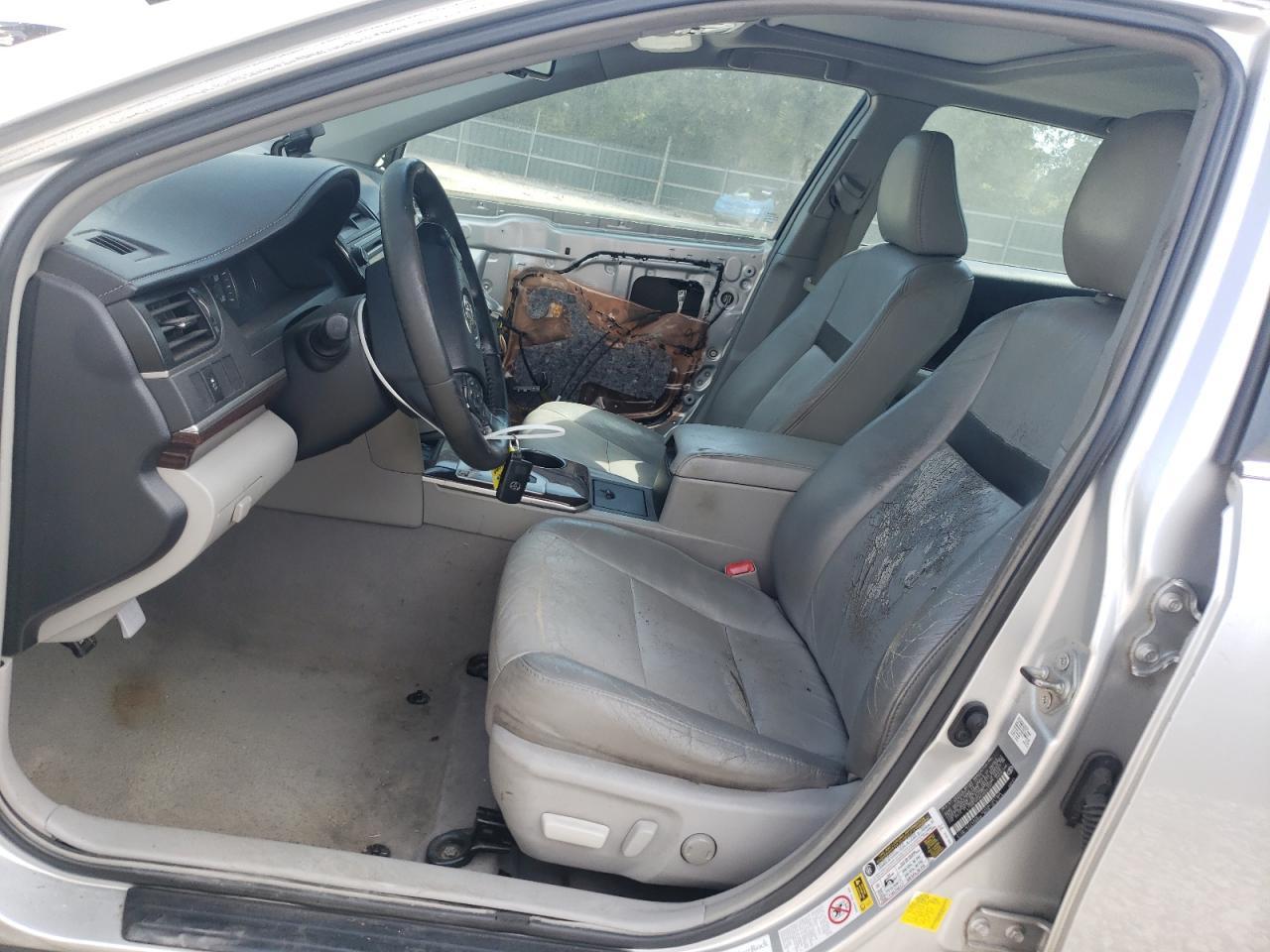 2014 TOYOTA CAMRY