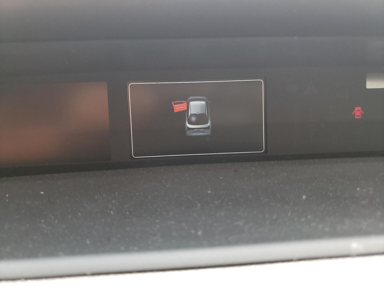 2022 TOYOTA PRIUS
