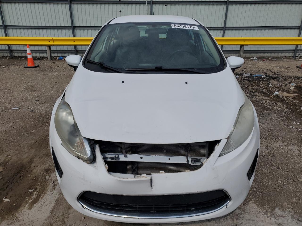 2012 FORD Fiesta