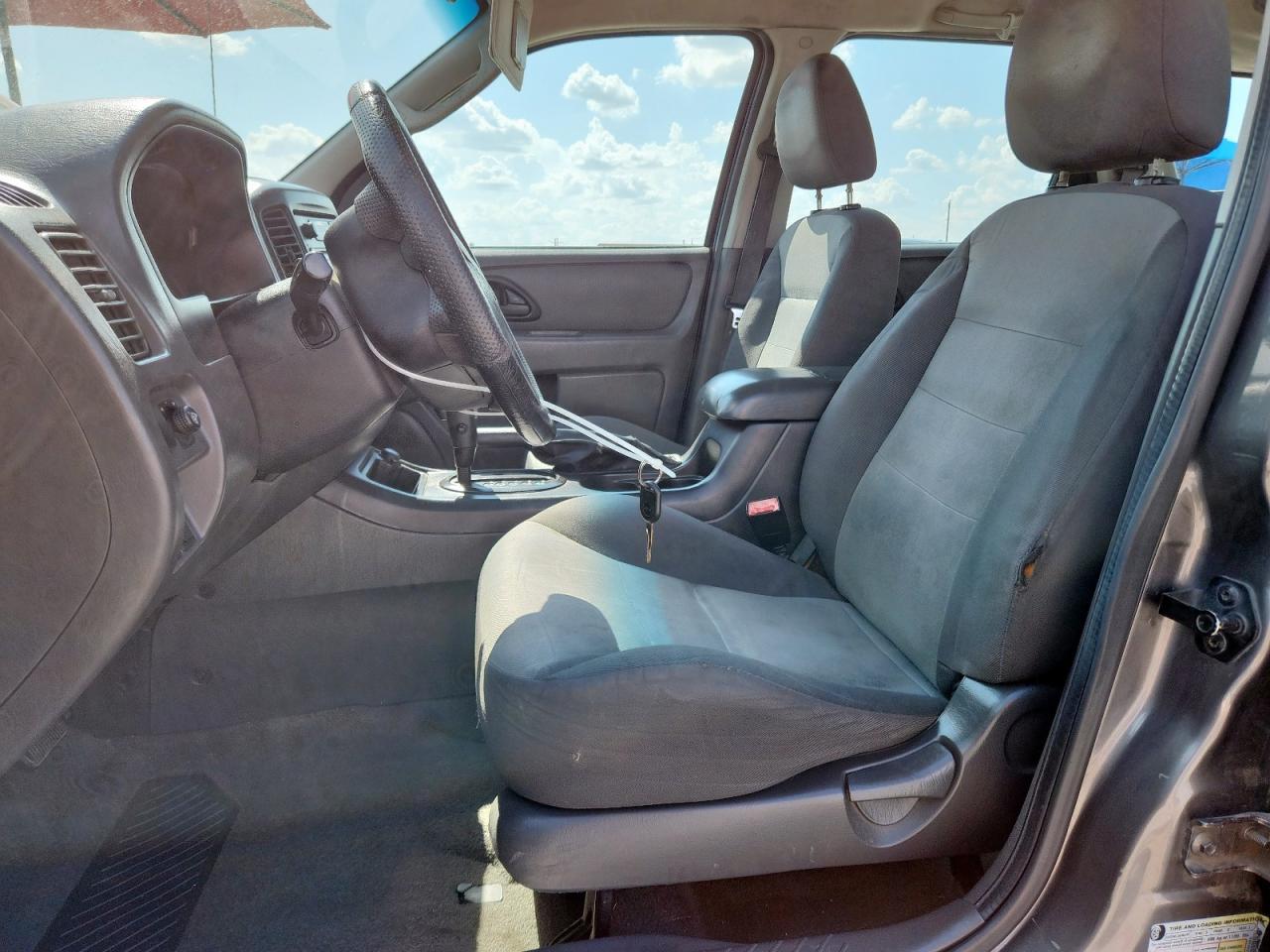 2006 FORD ESCAPE