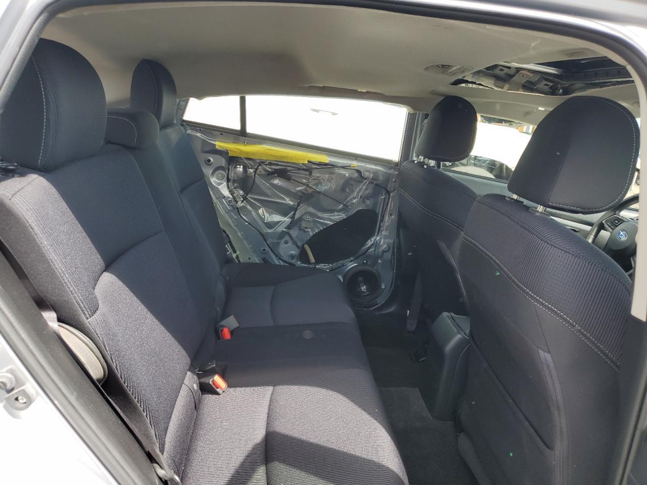 2016 SUBARU IMPREZA