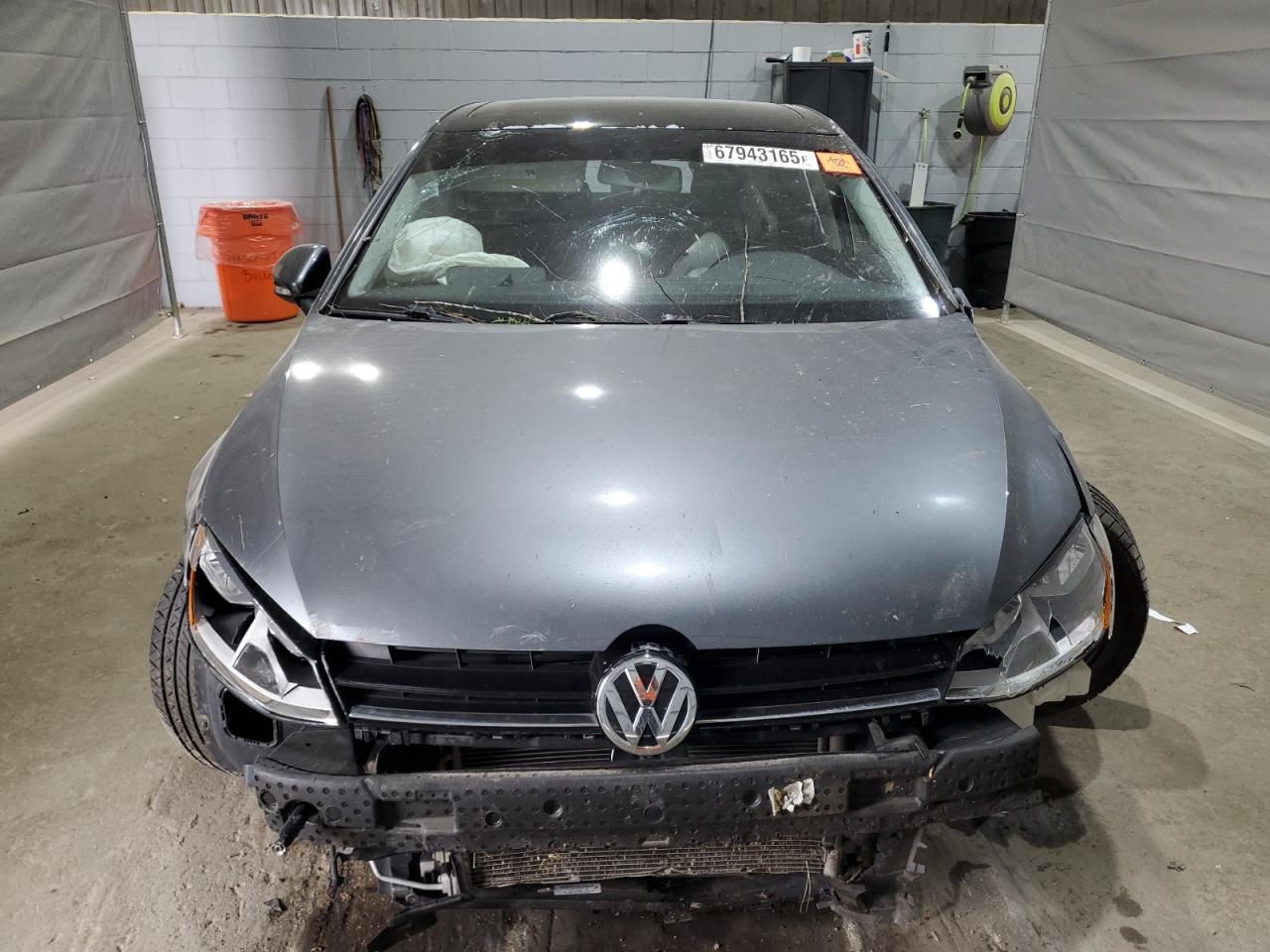 2017 VOLKSWAGEN GOLF