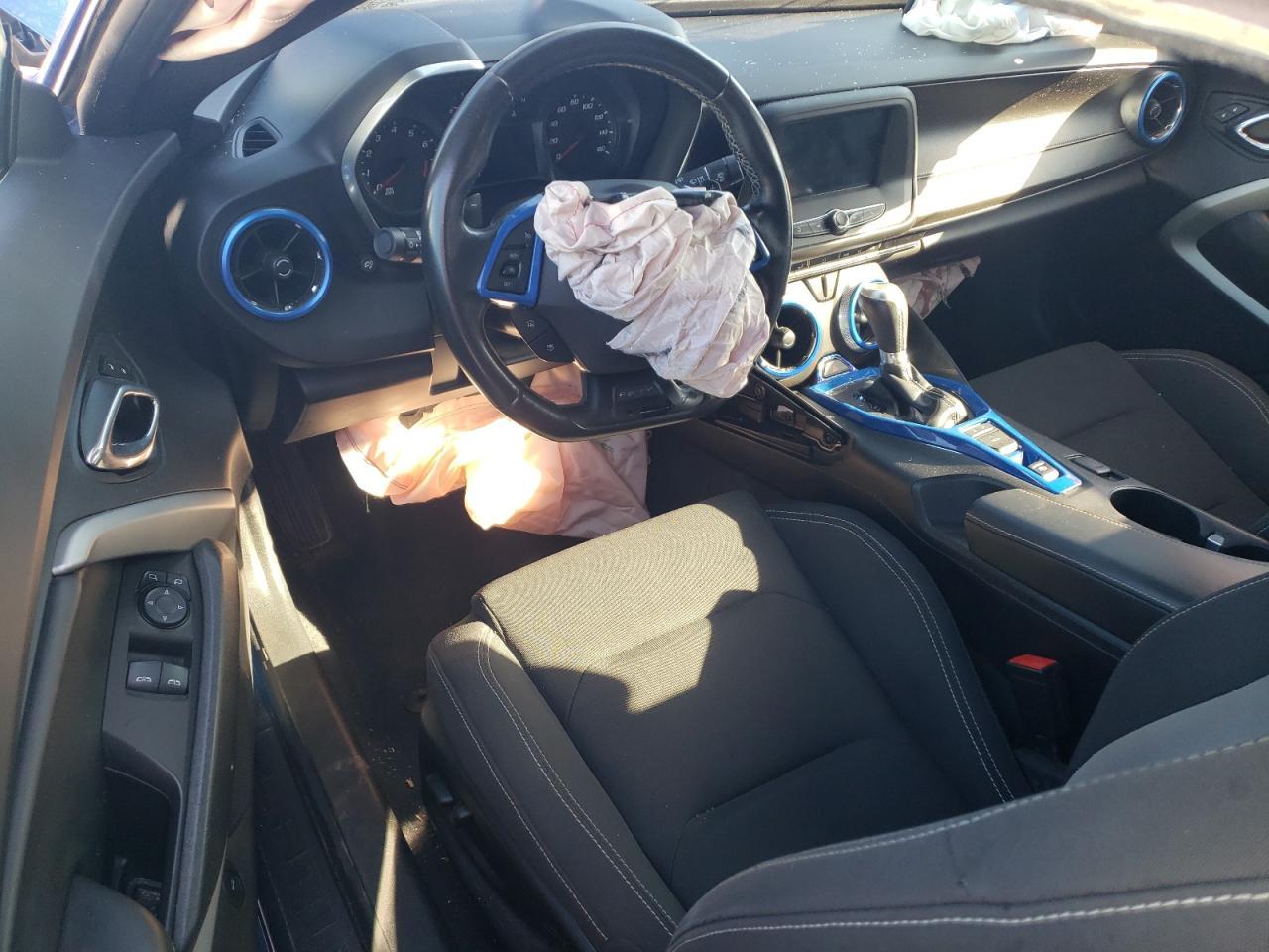 2017 CHEVROLET Camaro
