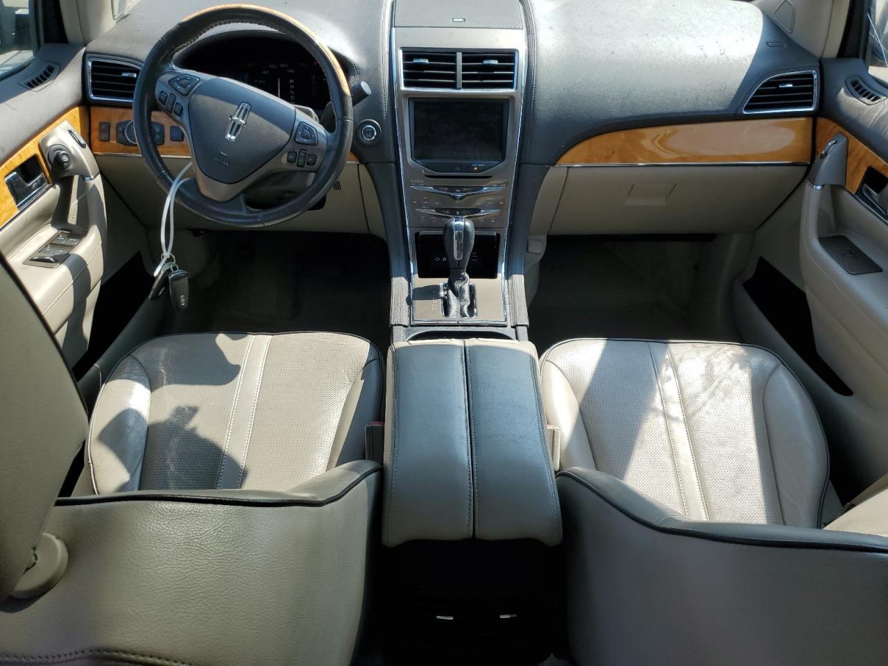 2011 LINCOLN MKX