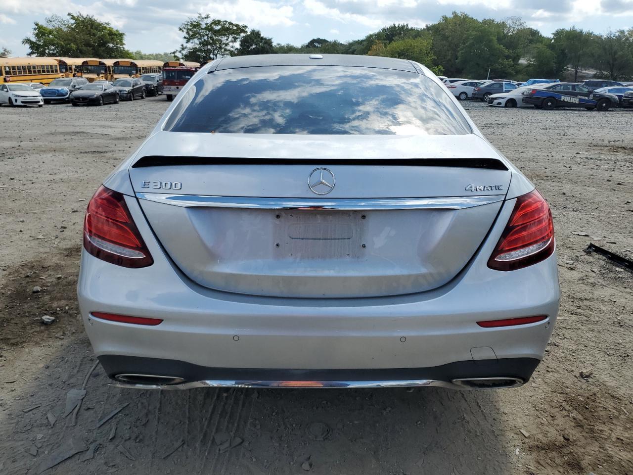 2017 MERCEDES-BENZ E-Class