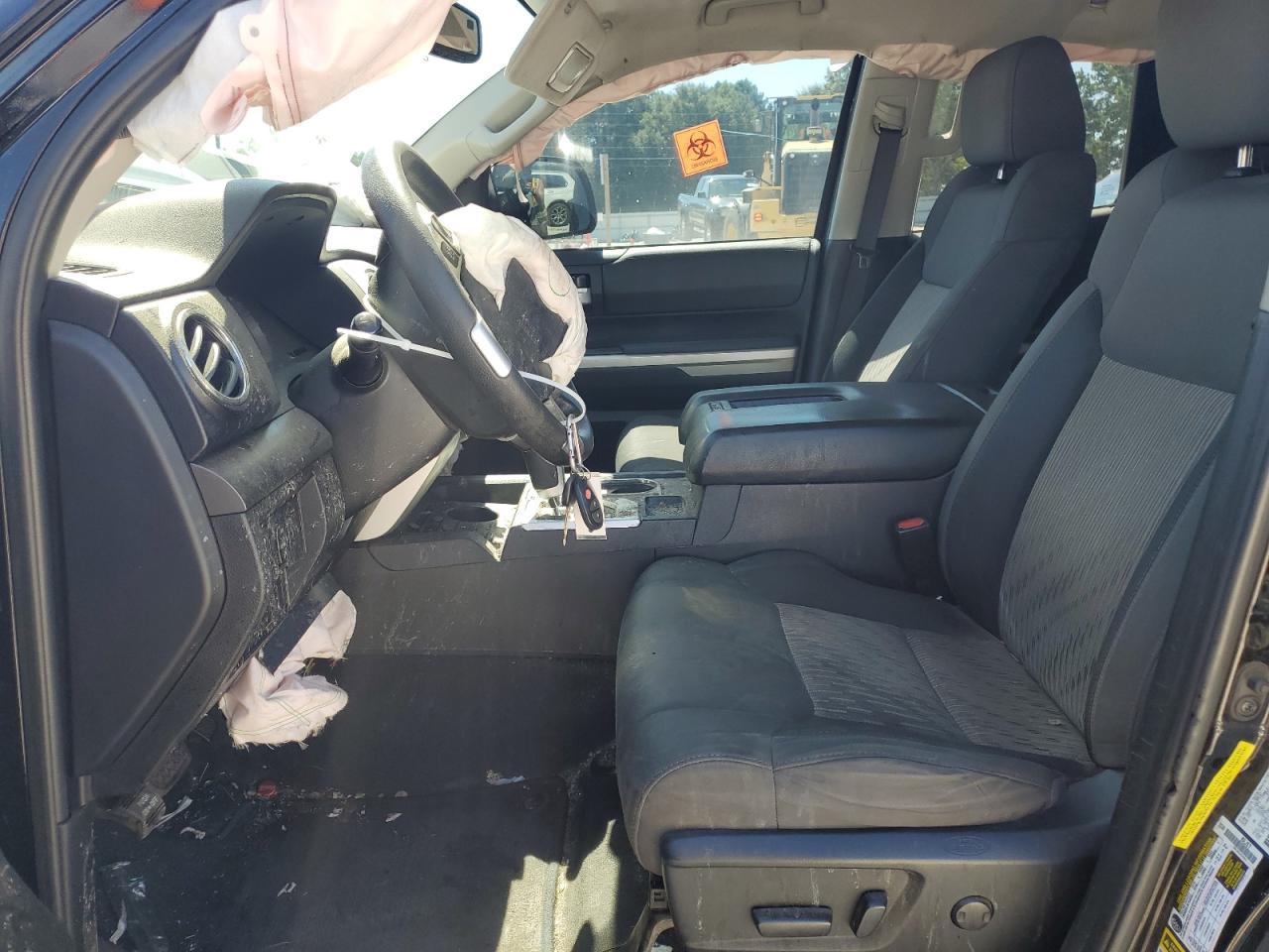 2016 TOYOTA TUNDRA