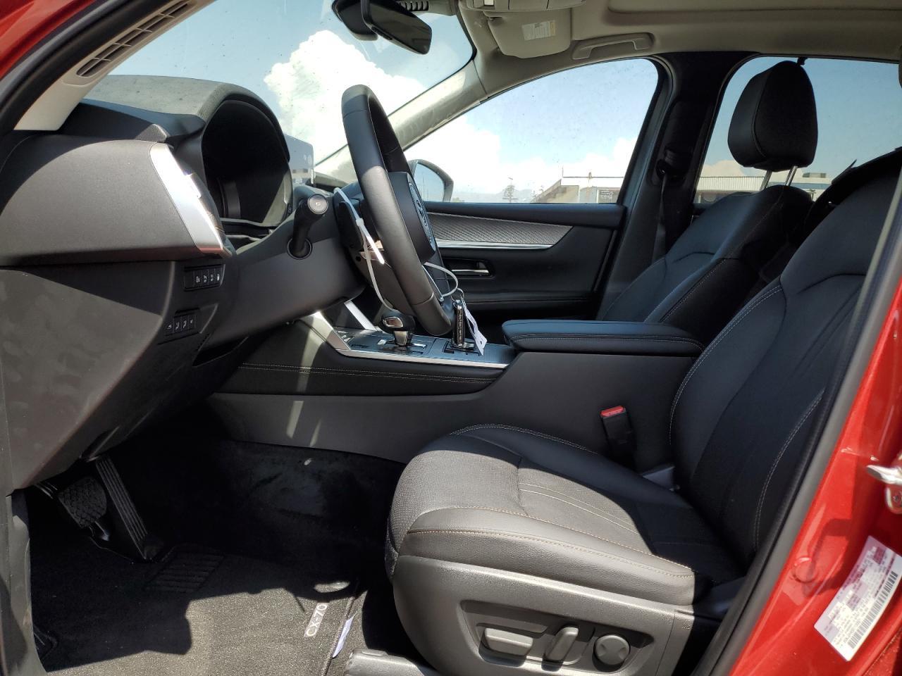 2025 MAZDA Cx-70