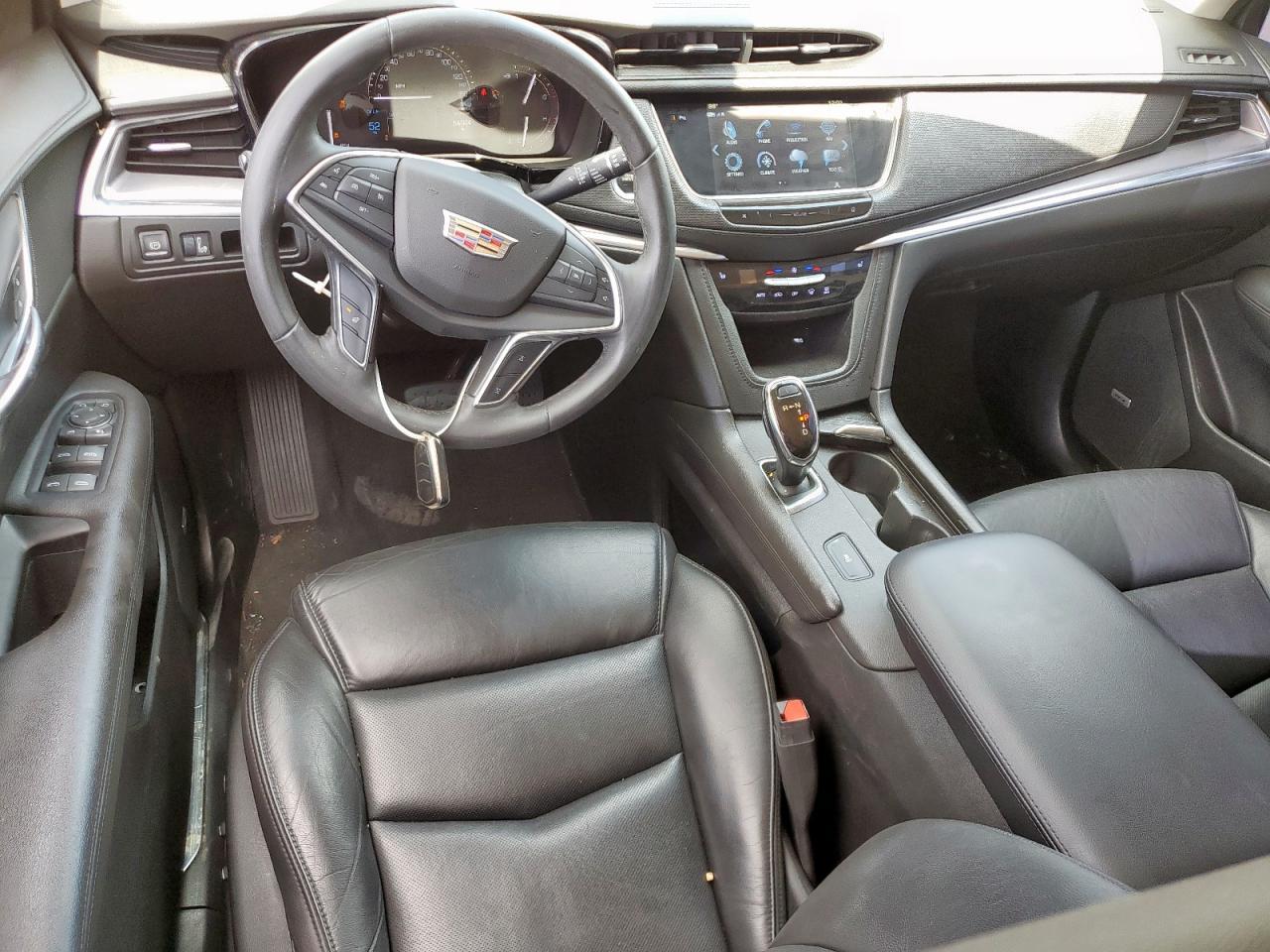 2018 CADILLAC XT5