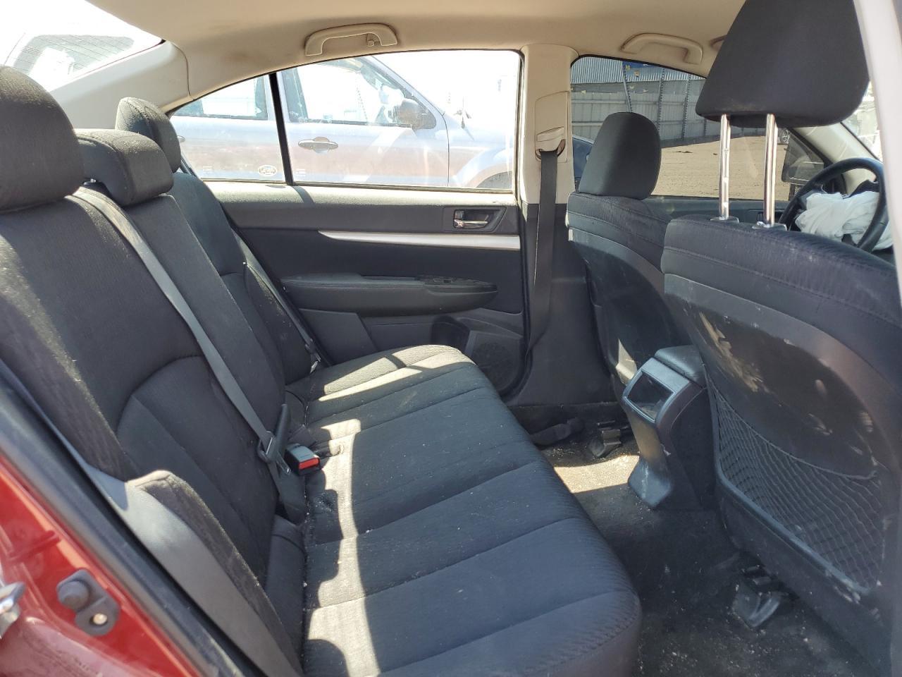 2011 SUBARU Legacy