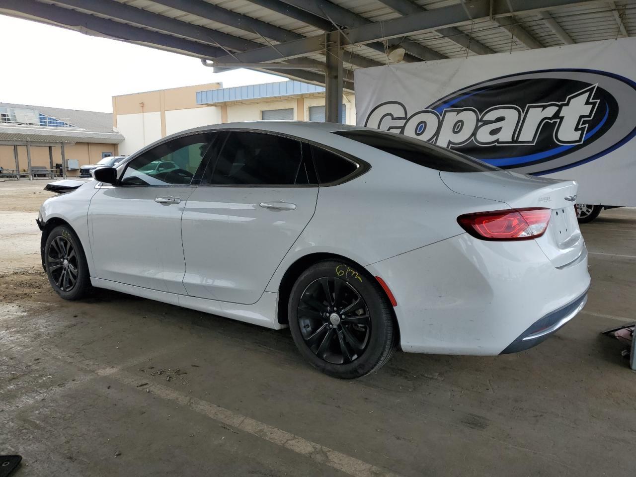 2015 CHRYSLER 200