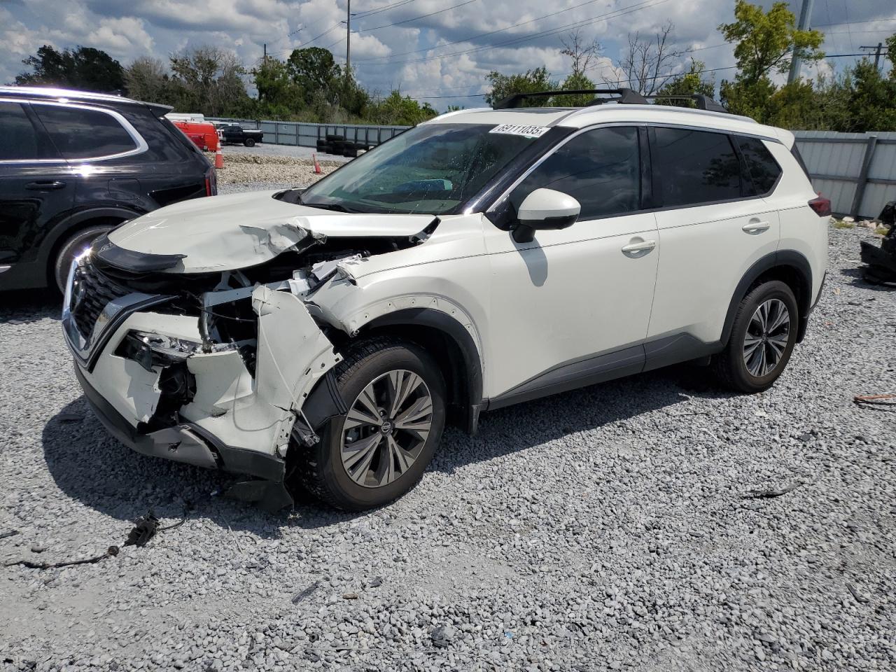 2021 NISSAN ROGUE