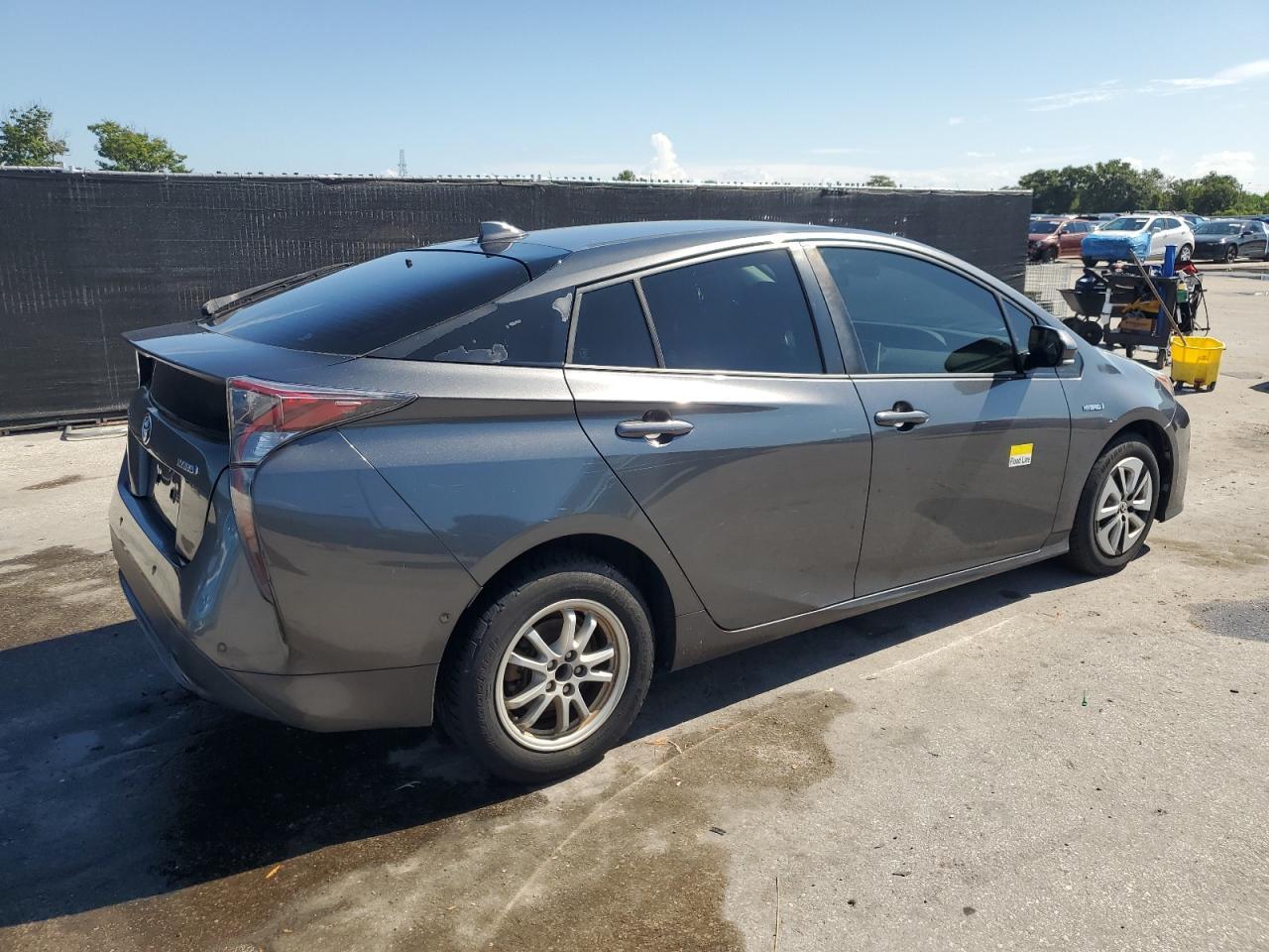 2017 TOYOTA PRIUS