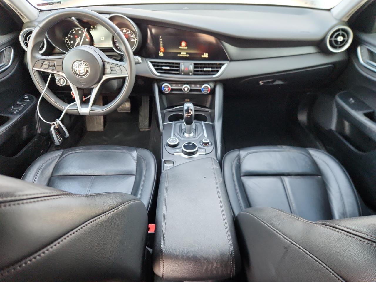 2017 ALFA ROMEO Giulia