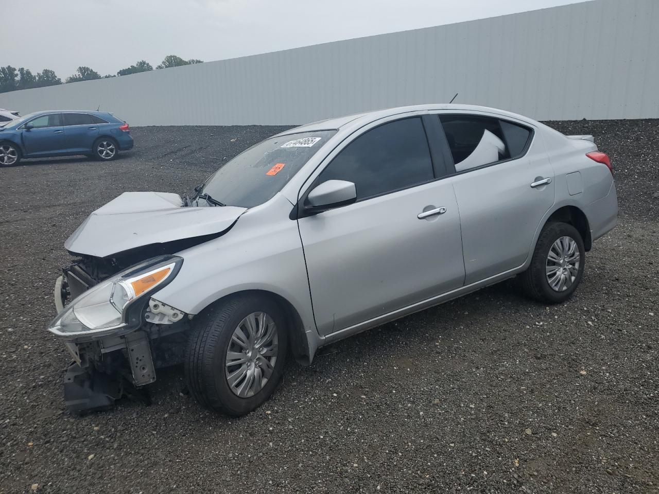 2019 NISSAN VERSA