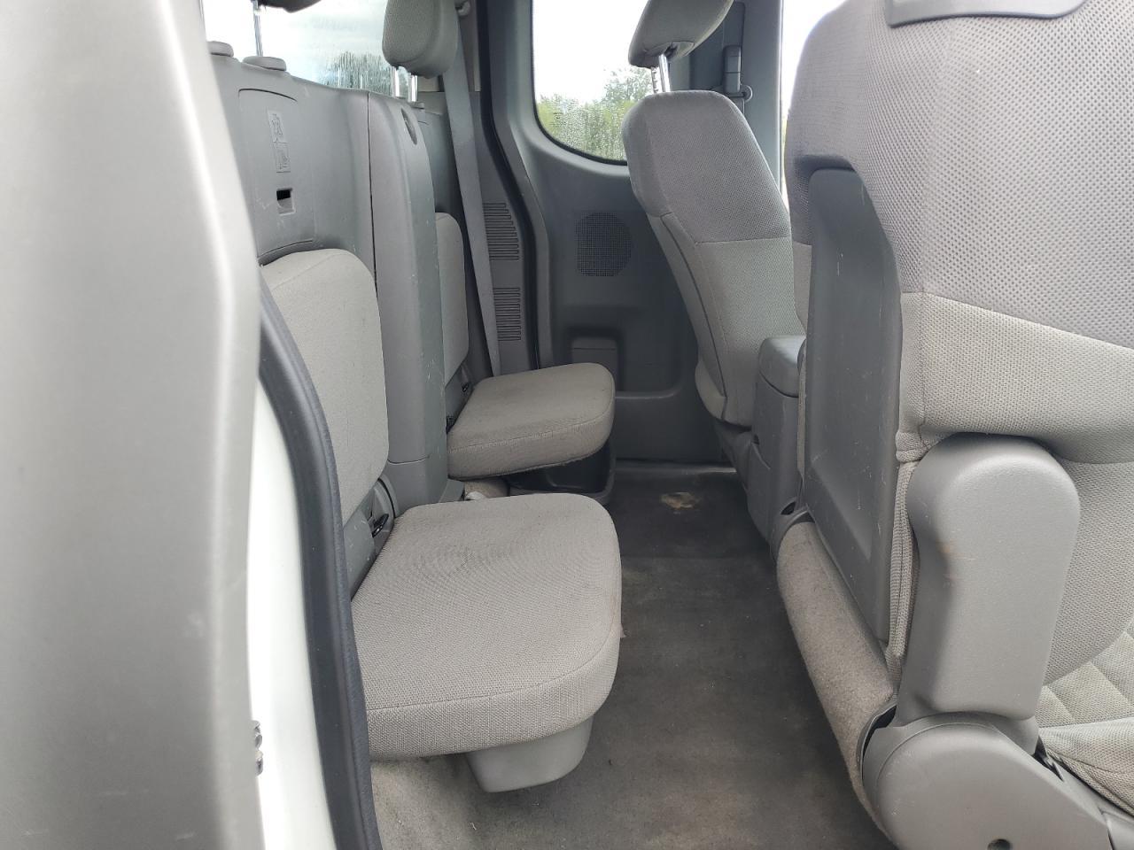 2013 NISSAN Frontier