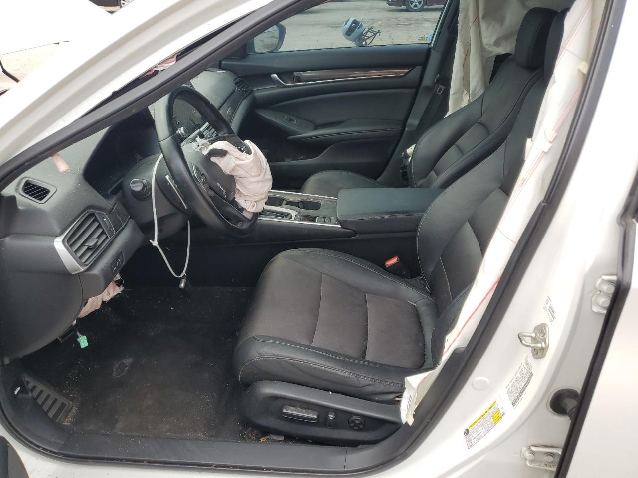 2019 HONDA ACCORD
