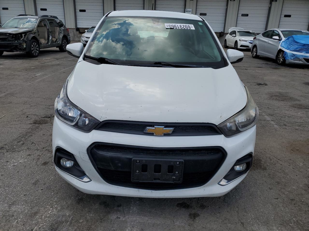 2017 CHEVROLET Spark