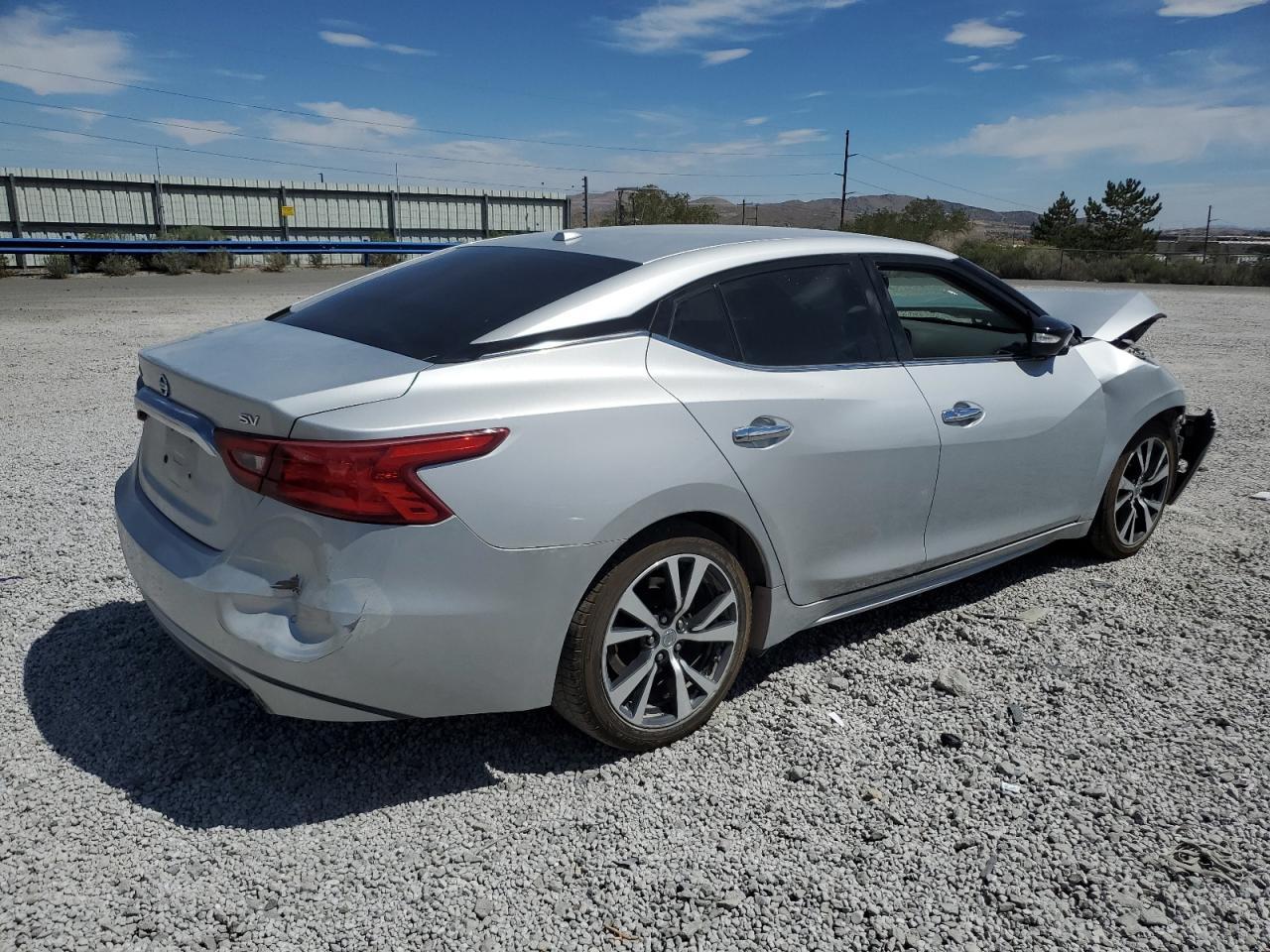 2018 NISSAN Maxima