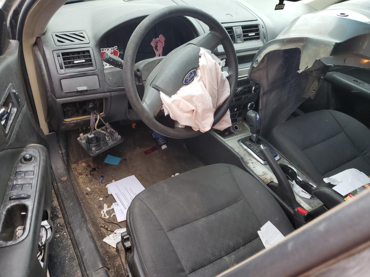 2011 FORD FUSION