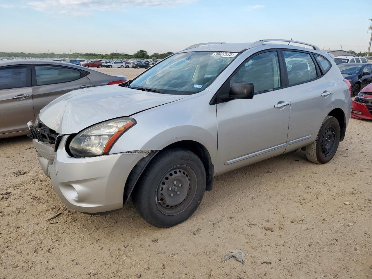 2014 NISSAN ROGUE