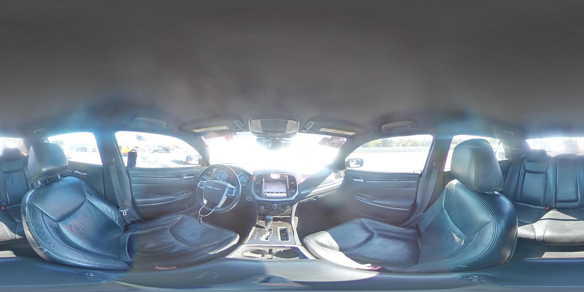 2011 CHRYSLER 300