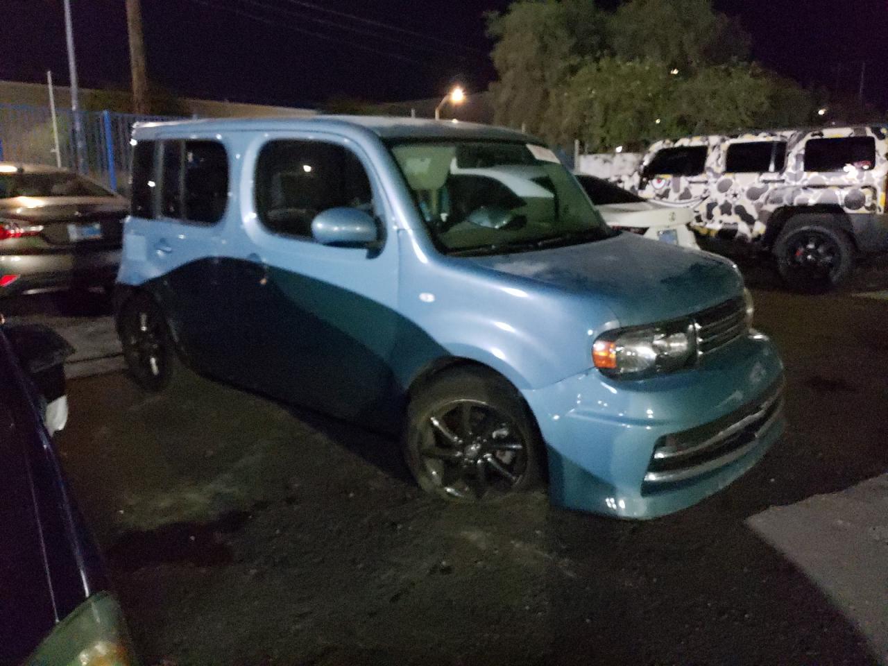 2011 NISSAN CUBE