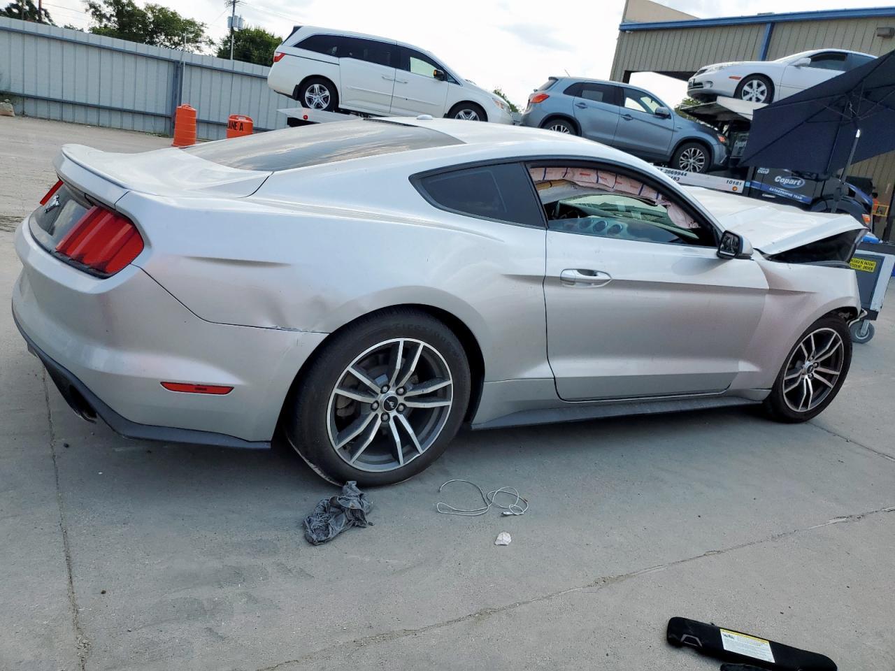 2015 FORD MUSTANG