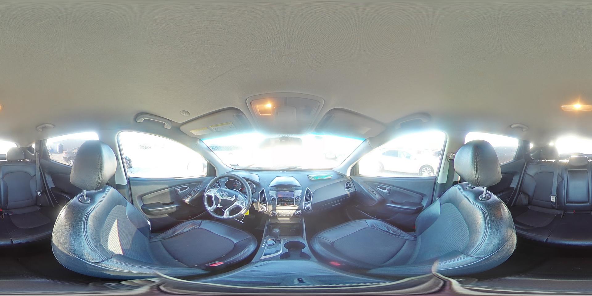 2012 HYUNDAI TUCSON