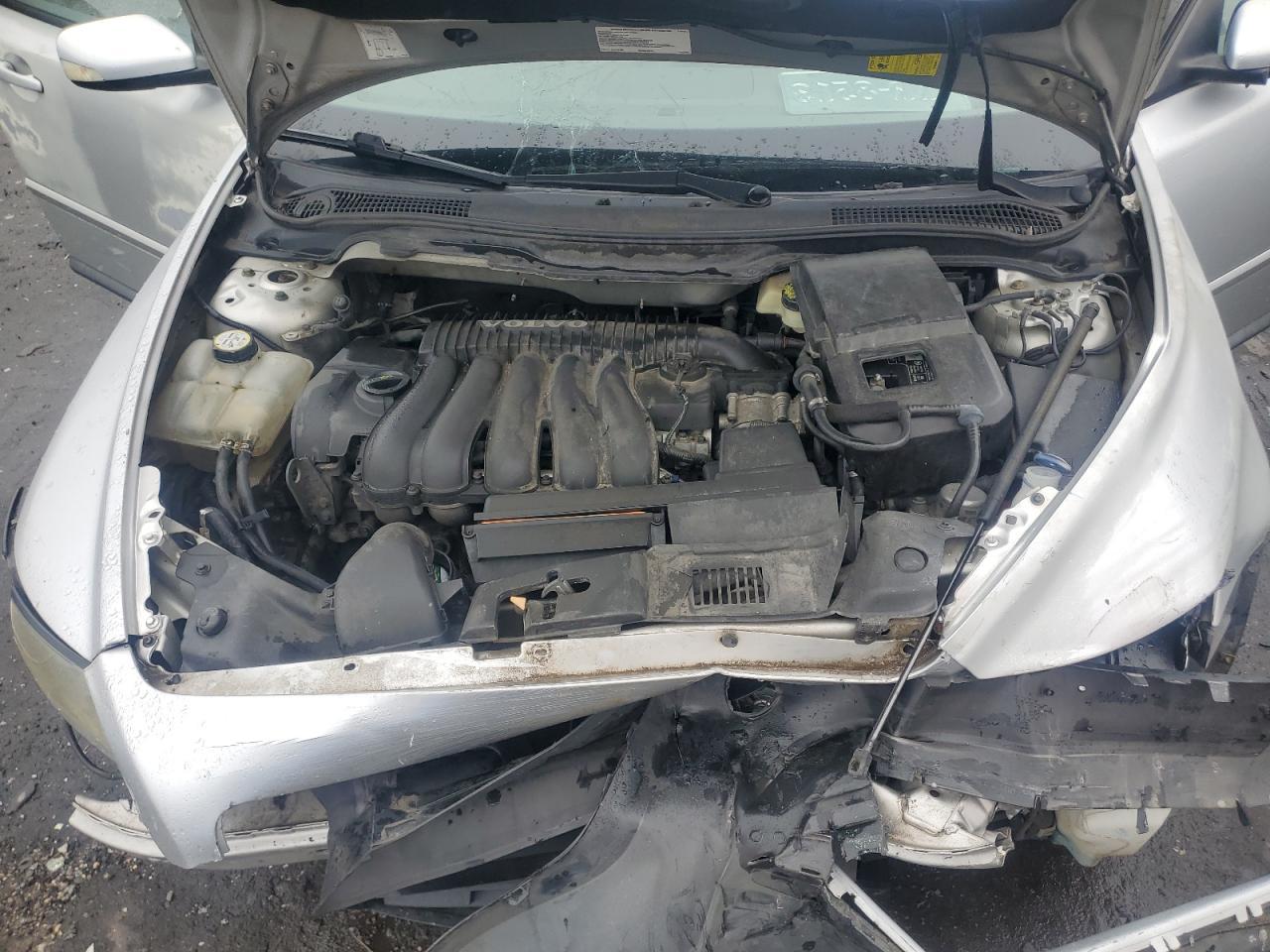 2006 VOLVO V50