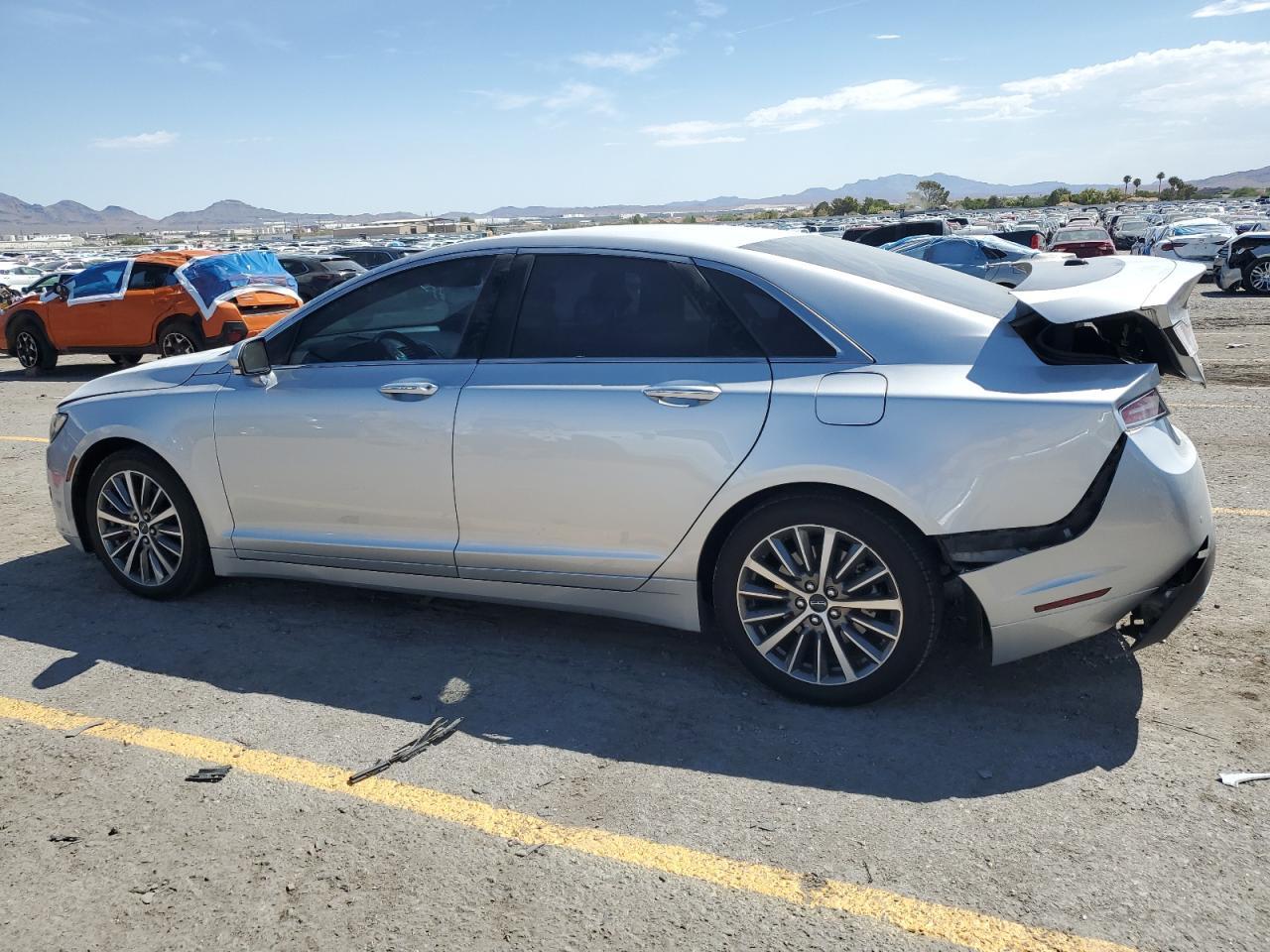 2017 LINCOLN MKZ