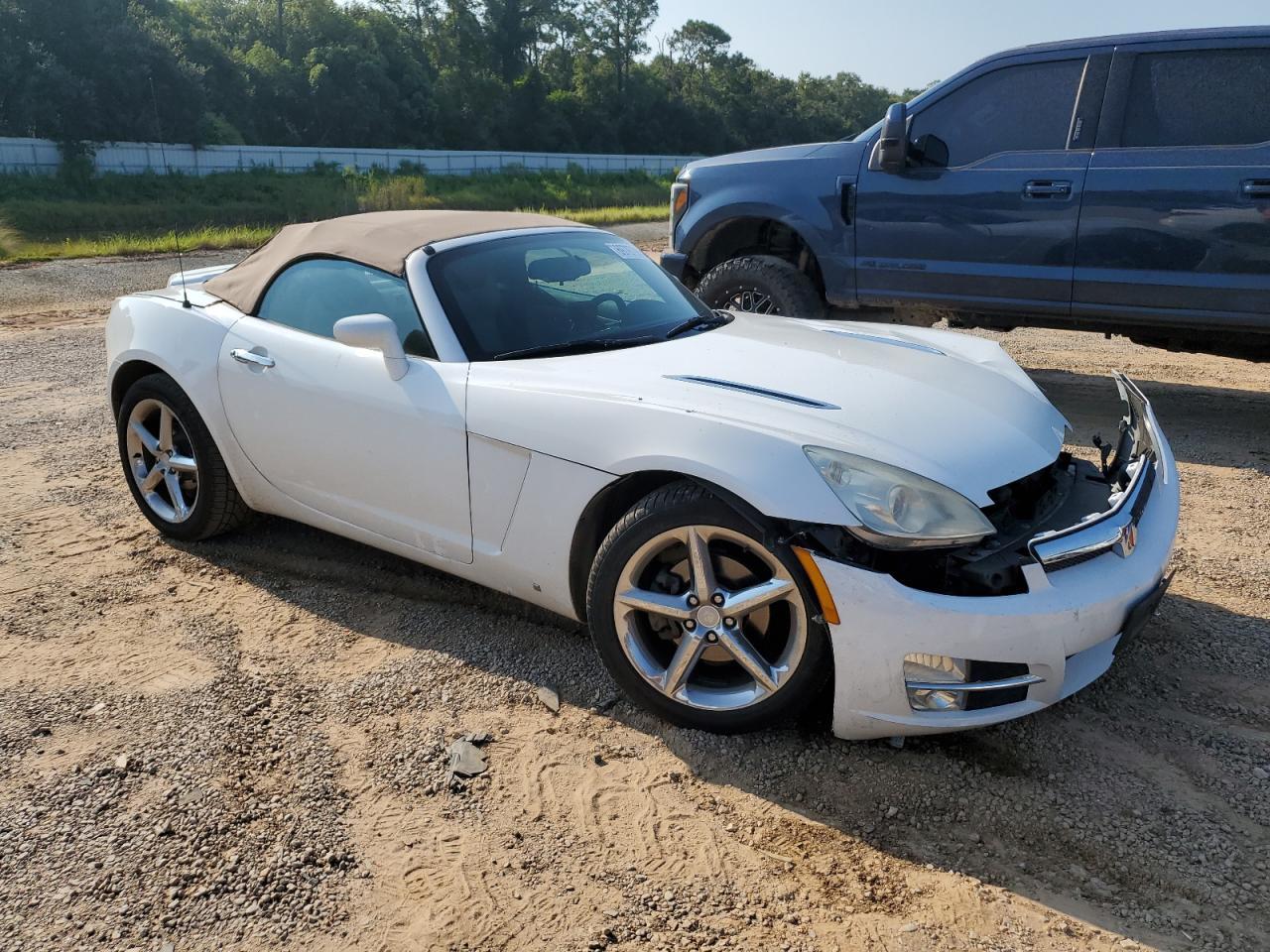 2008 SATURN Sky
