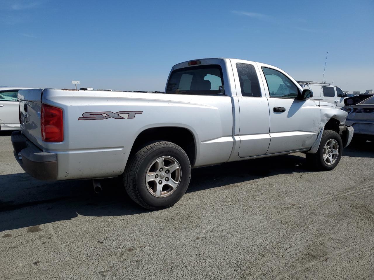 2007 DODGE Dakota