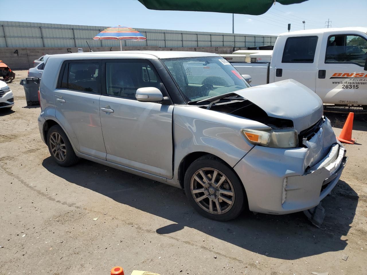 2013 TOYOTA SCION