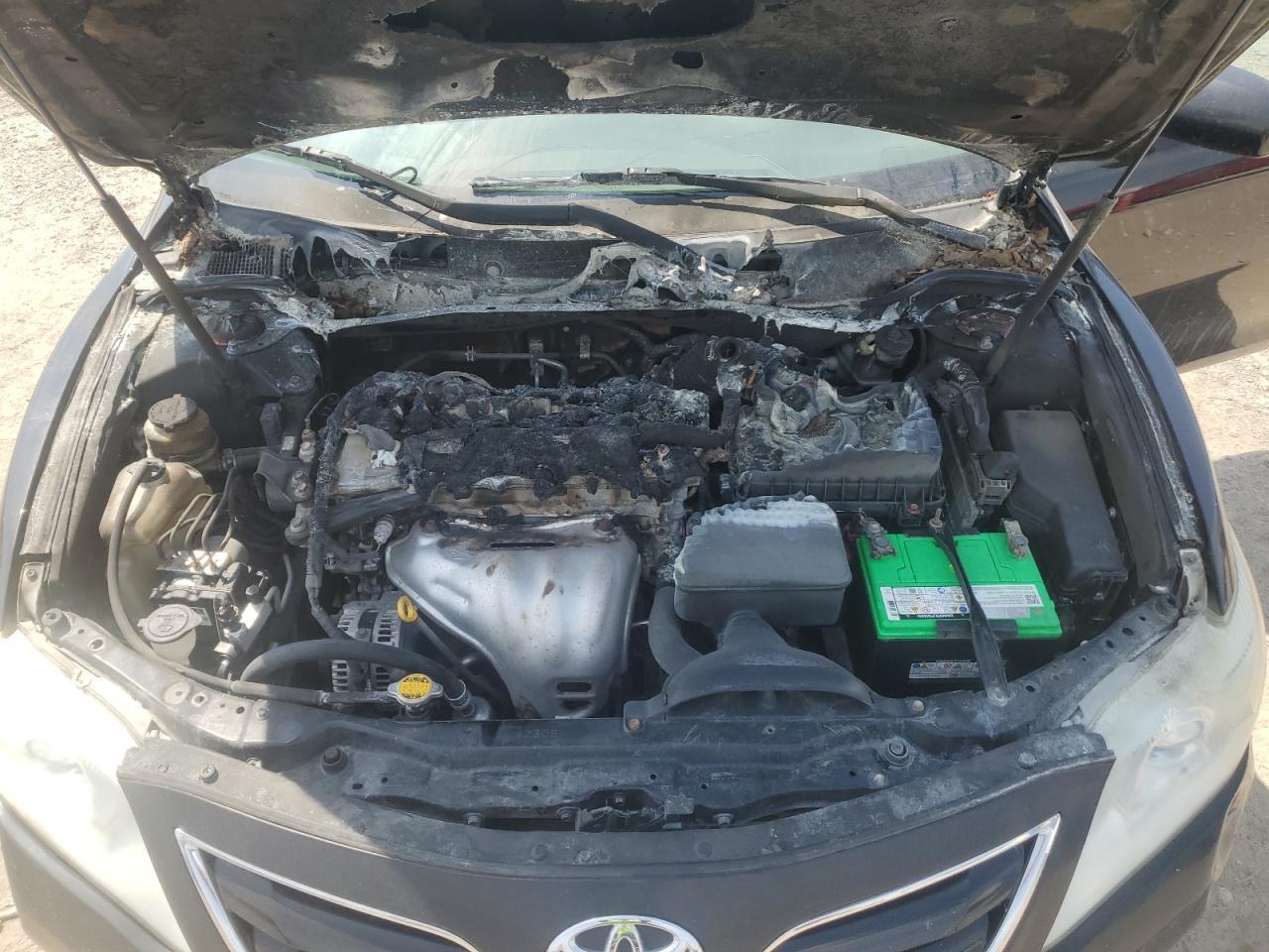 2010 TOYOTA CAMRY
