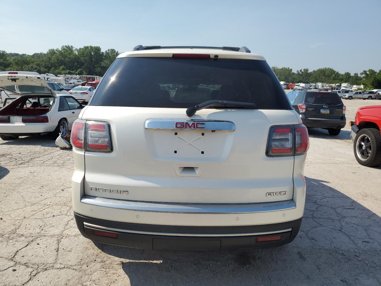 2013 GMC ACADIA