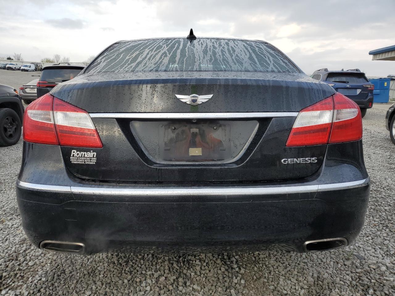 2012 HYUNDAI GENESIS