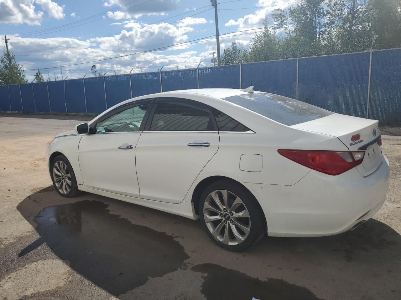 2013 HYUNDAI SONATA