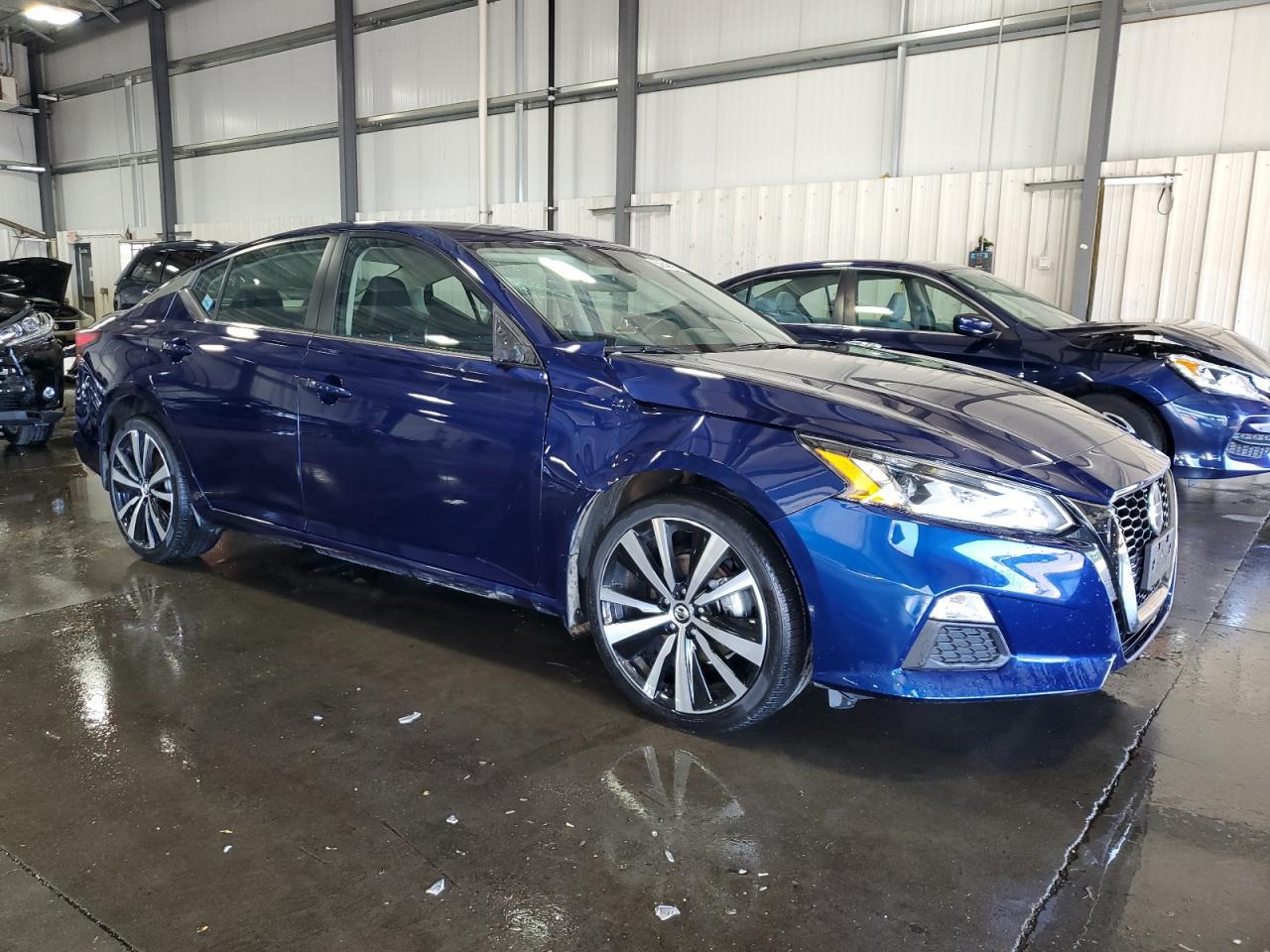 2022 NISSAN ALTIMA