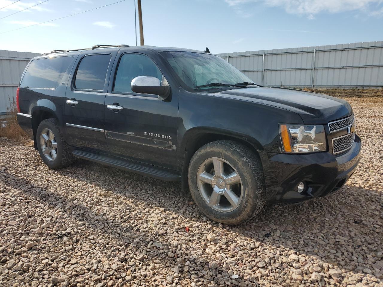 2014 CHEVROLET Suburban