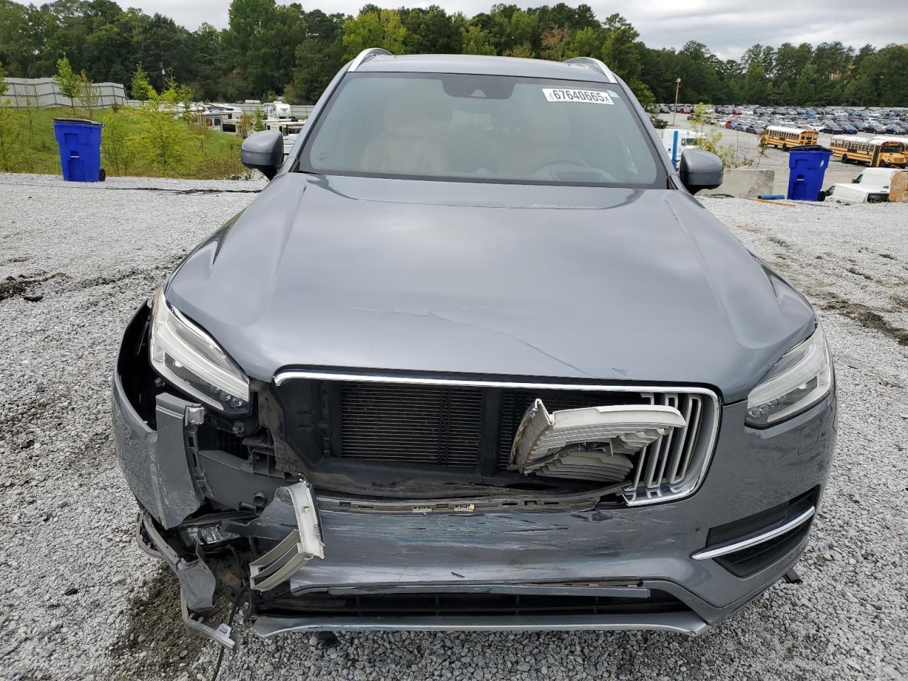 2017 VOLVO XC90