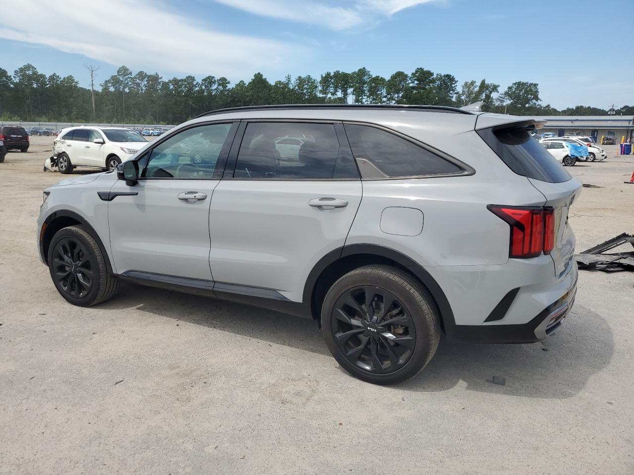 2023 KIA SORENTO