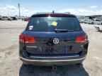 2016 VOLKSWAGEN Touareg