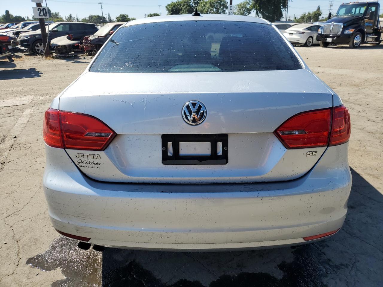 2014 VOLKSWAGEN JETTA