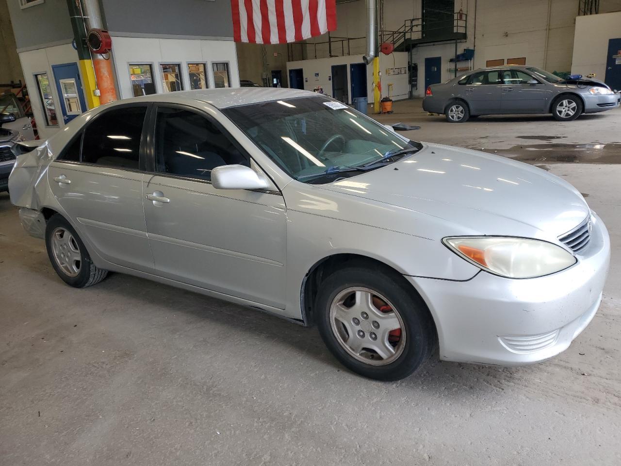 2002 TOYOTA CAMRY