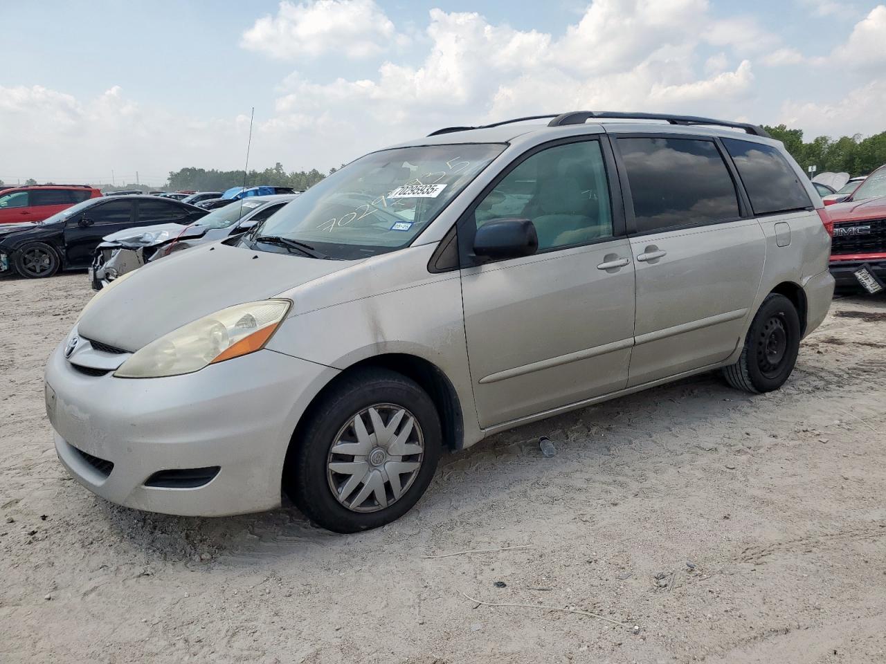 2008 TOYOTA SIENNA