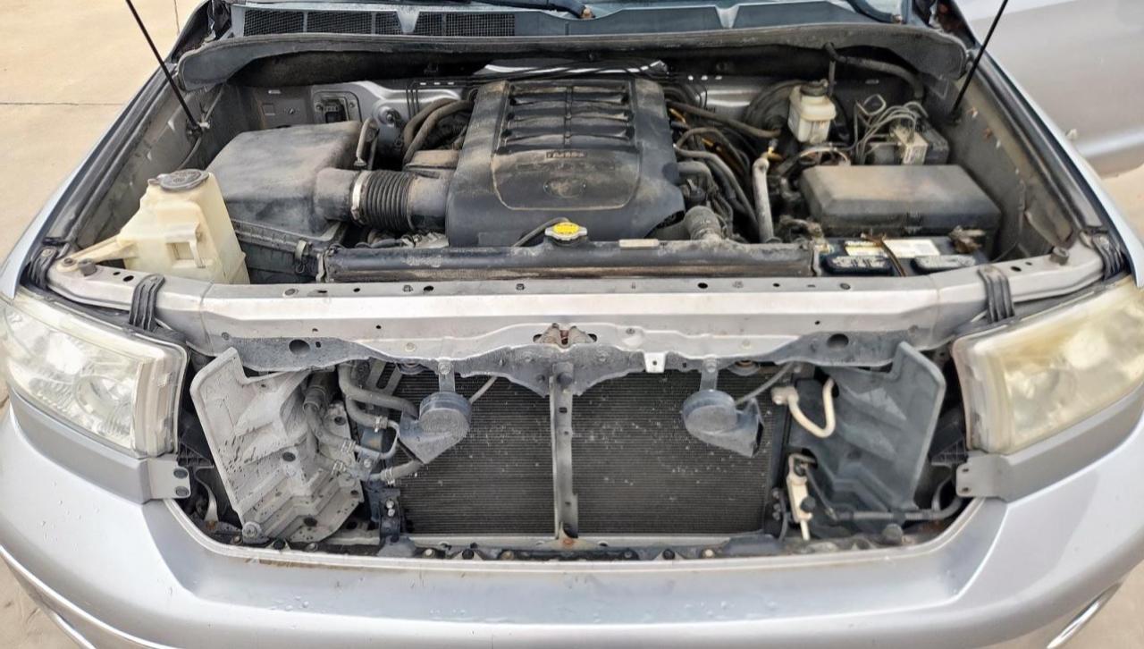 2012 TOYOTA TUNDRA