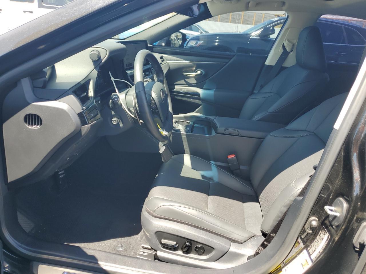 2024 LEXUS ES 300H