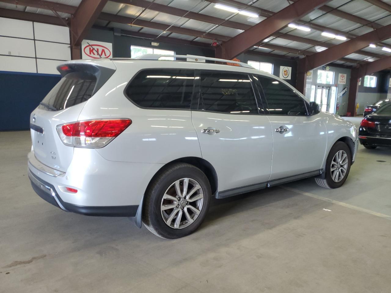 2015 NISSAN PATHFINDER