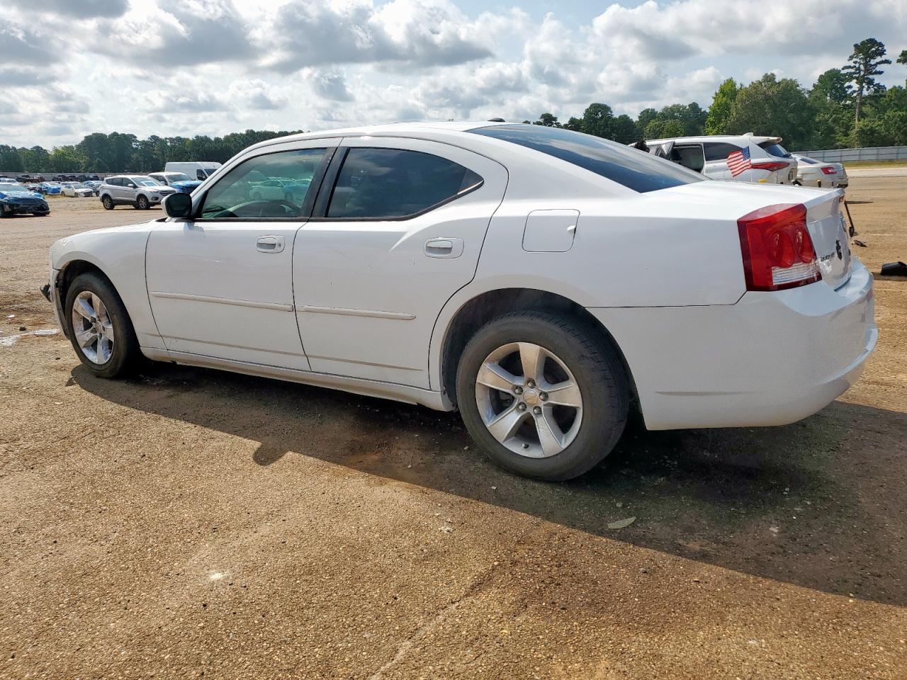 2010 DODGE CHARGER
