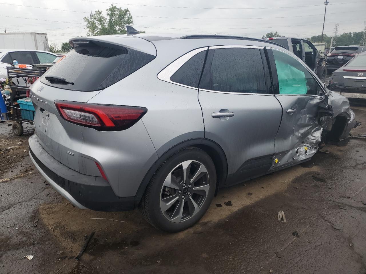 2024 FORD ESCAPE